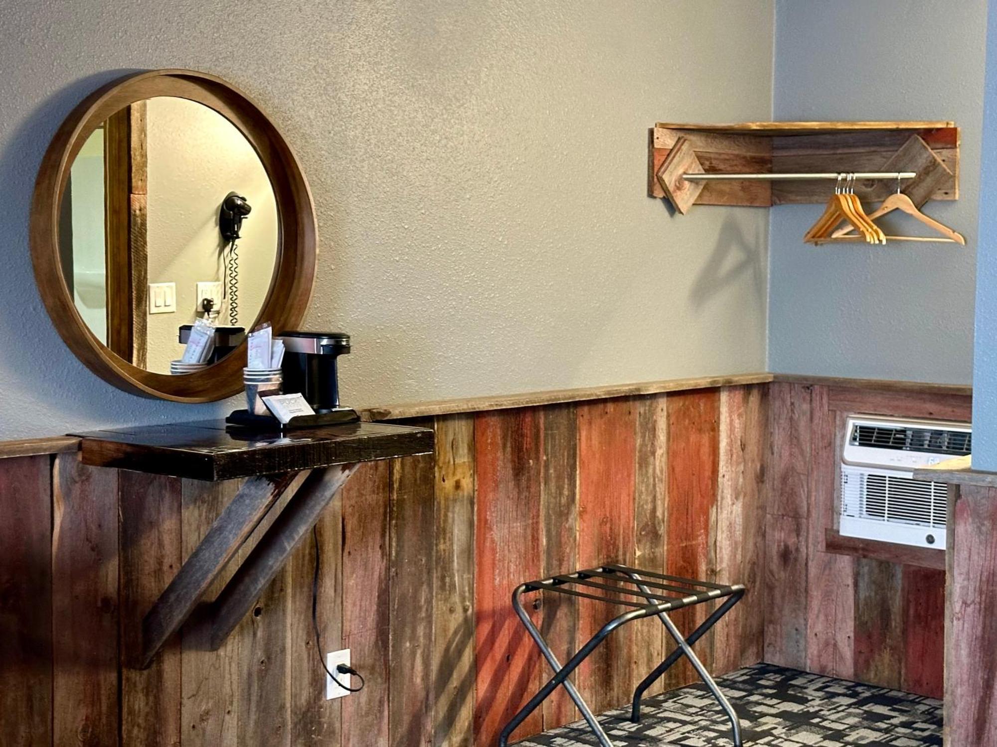 Americas Best Value Inn Wall Εξωτερικό φωτογραφία