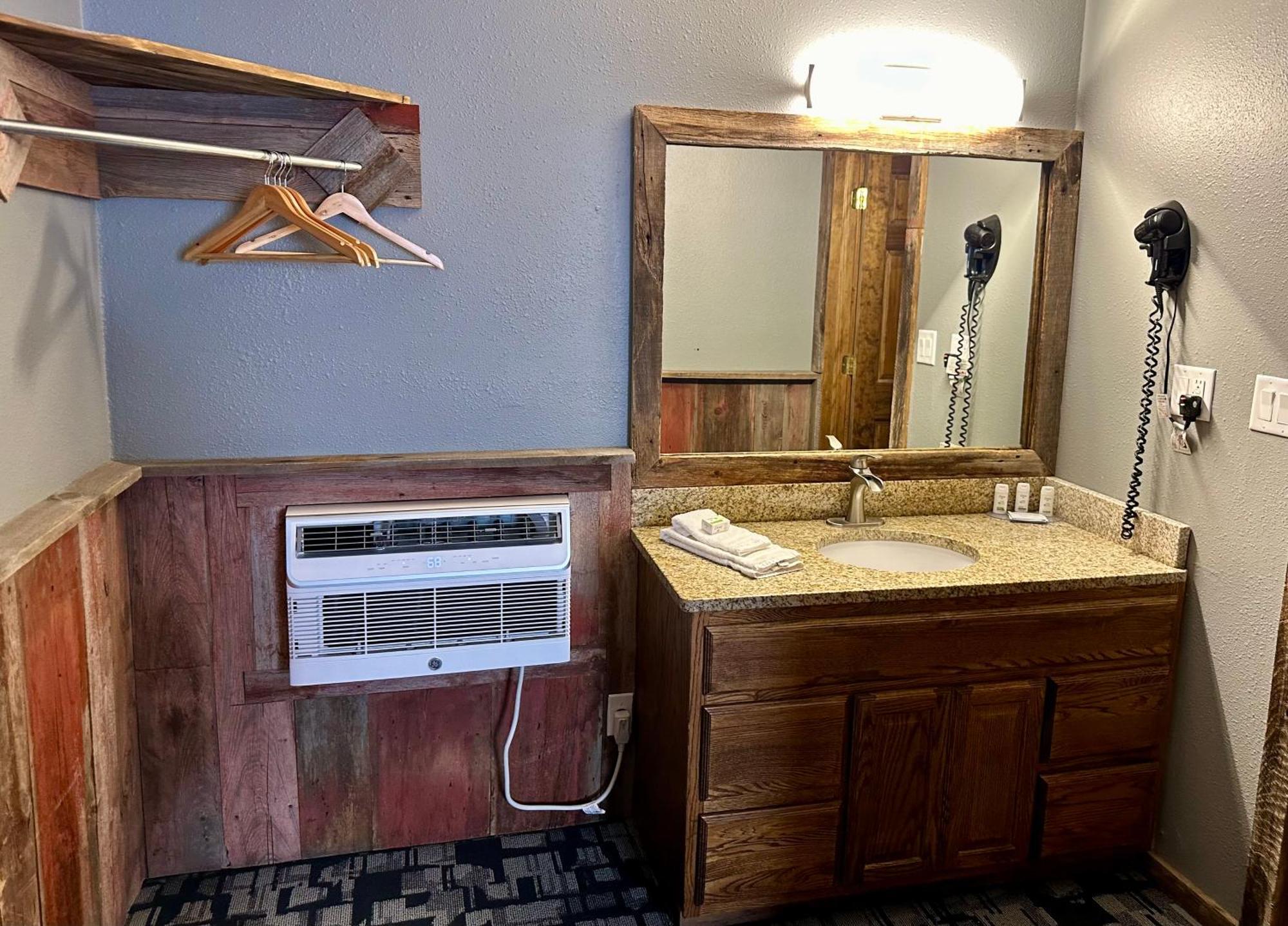 Americas Best Value Inn Wall Εξωτερικό φωτογραφία