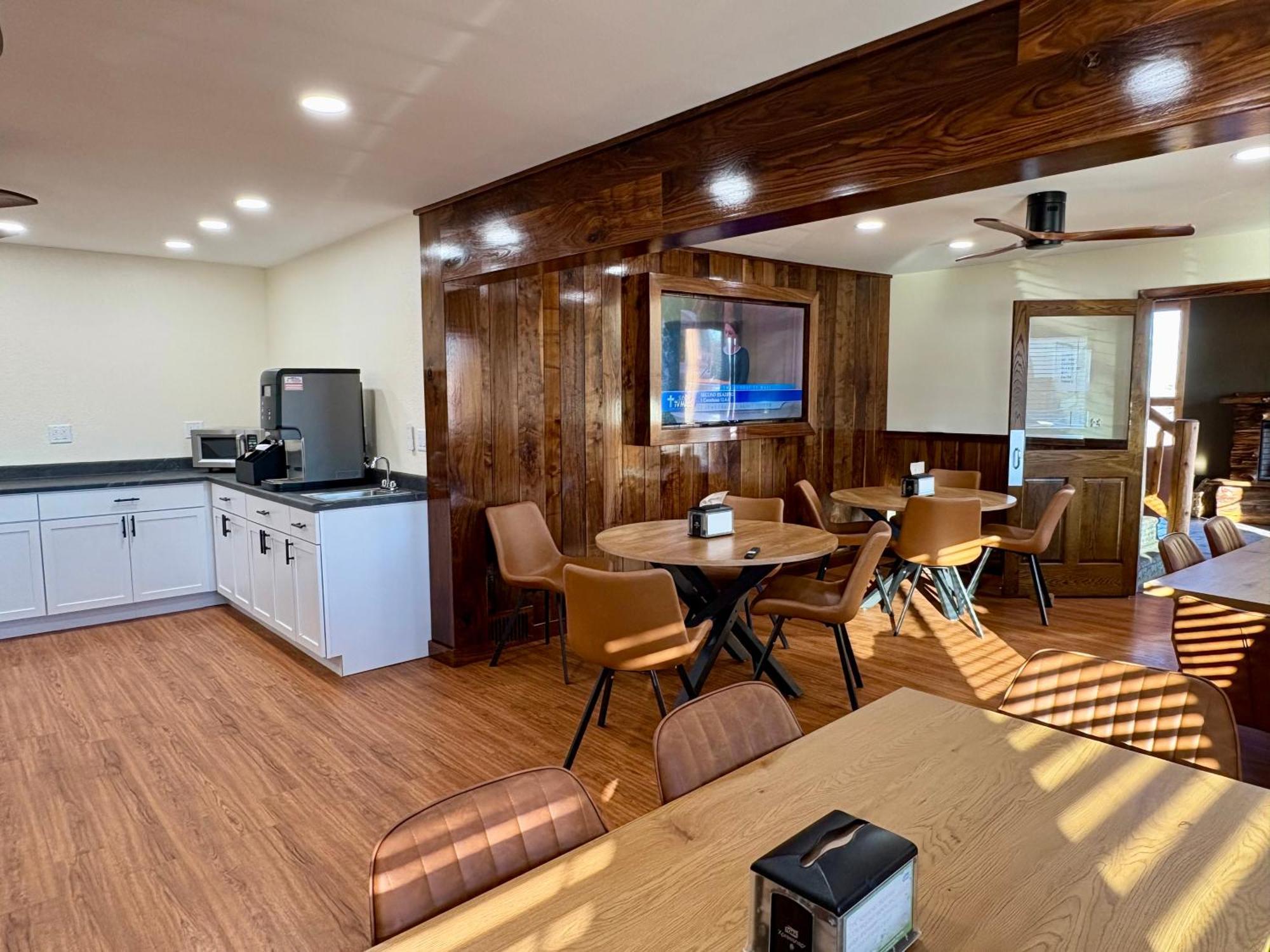 Americas Best Value Inn Wall Εξωτερικό φωτογραφία